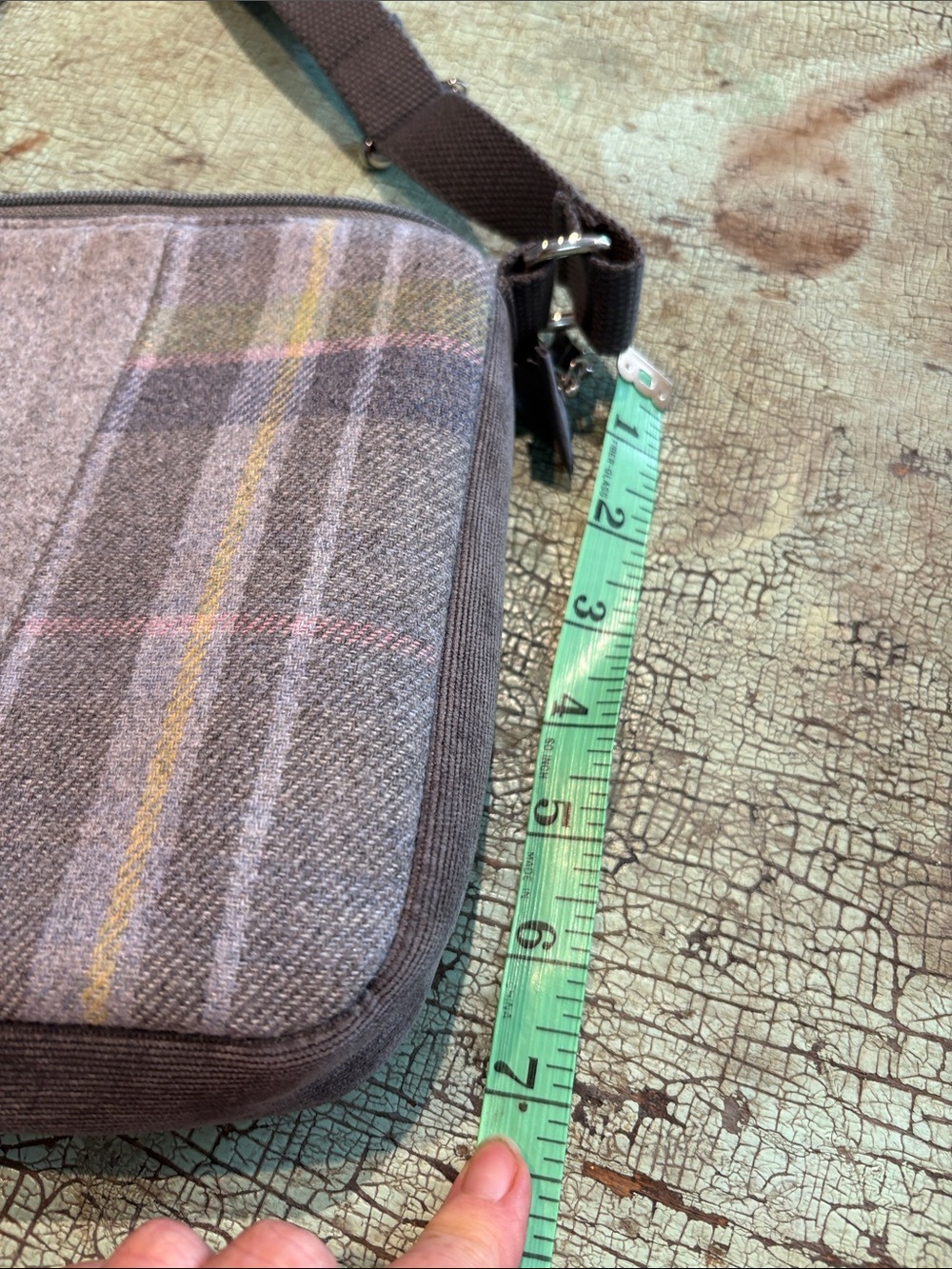 Earth Squared Highland Cow Crossbody Bag Plaid Tweed Fair Trade Purse - Picture 6 of 7
